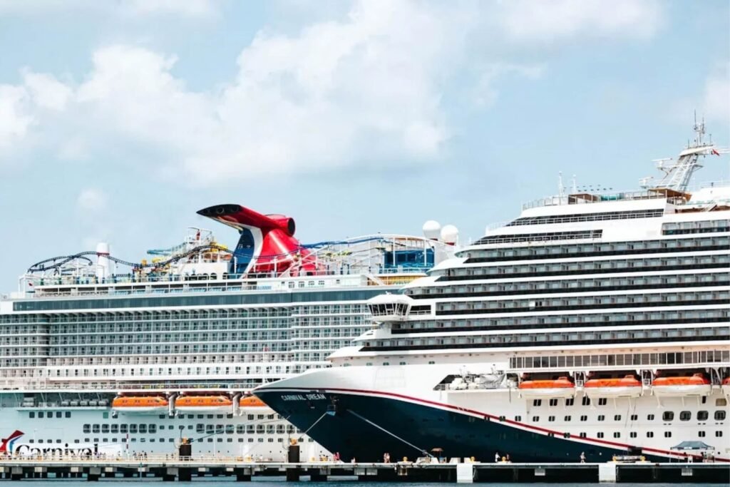 Cruise Ship
